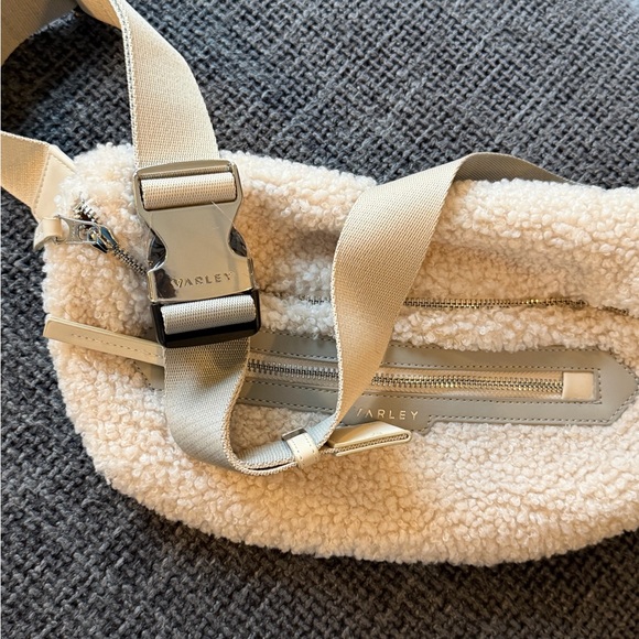 Varley Cream Crossbody Bag - Picture 2 of 2